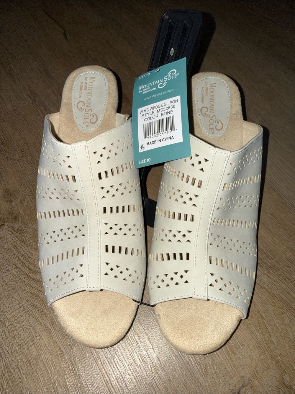 White Mountain Bone Perforated Wedge Mule - Women's